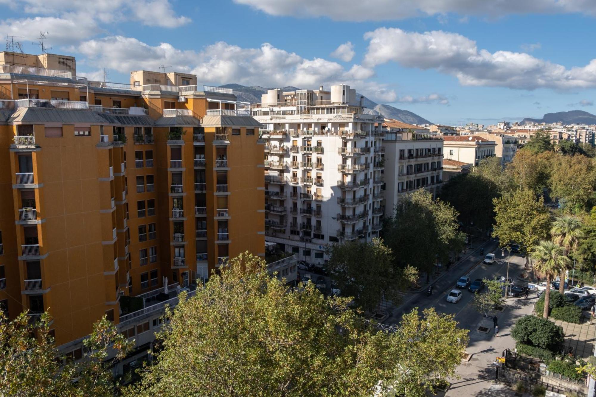 Dimora D'Aumale Apartment Palermo Bagian luar foto