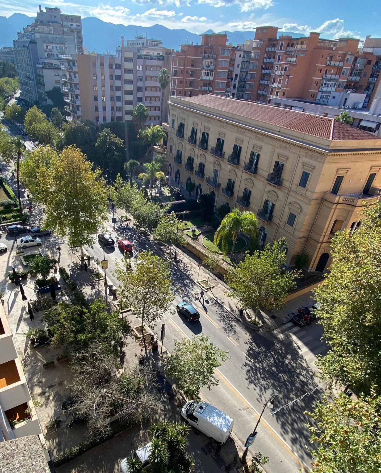 Dimora D'Aumale Apartment Palermo Bagian luar foto